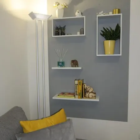 Le Due Madonne By Interhome Lejlighed Bologna