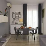Le Due Madonne By Interhome شقة بولونيا
