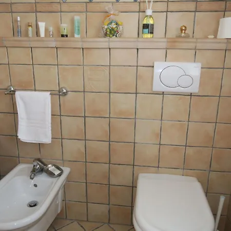 Le Due Madonne By Interhome Apartmán *